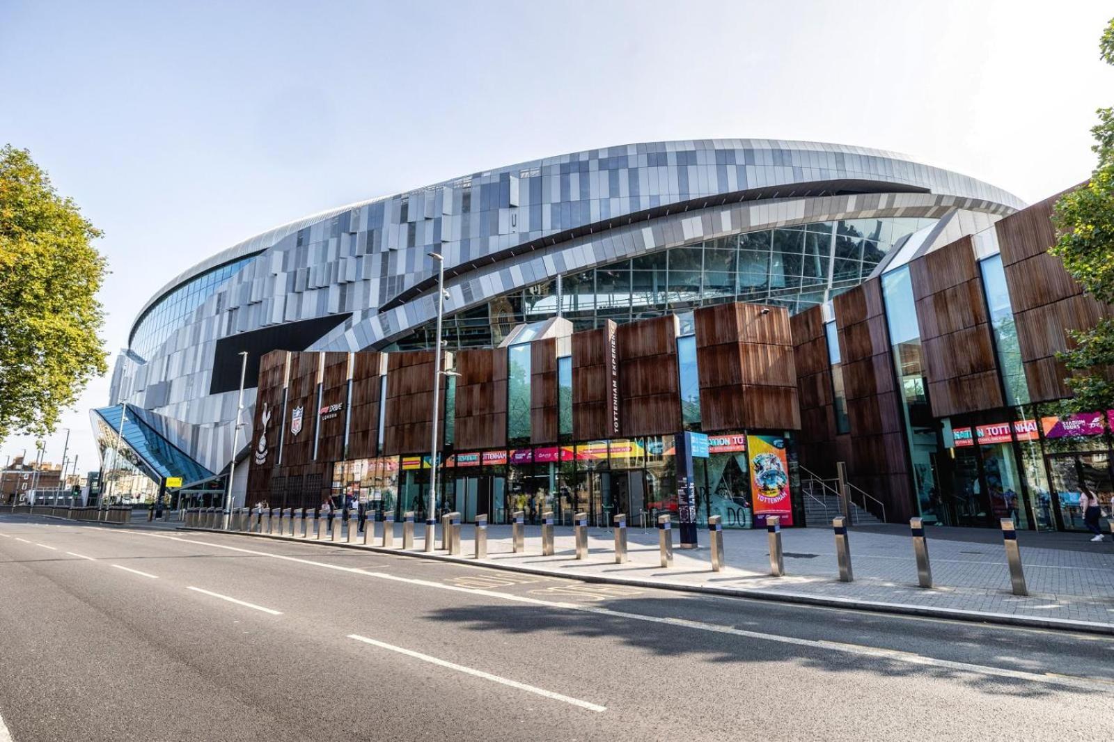 Modern Home With Driveway Parking For 2 Vehicles, Near Tottenham Hotspur Stadium, White Hart Lane Train Station London Ngoại thất bức ảnh